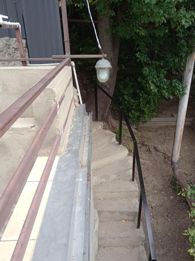 Veranda M Тбилиси Экстерьер фото